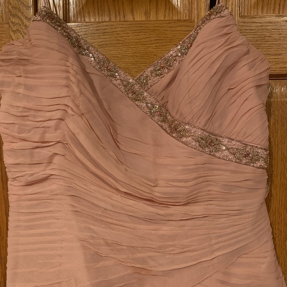 Seize 16 Cachet pink gown - Picture 2 of 5